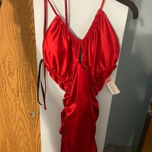 red prom dress